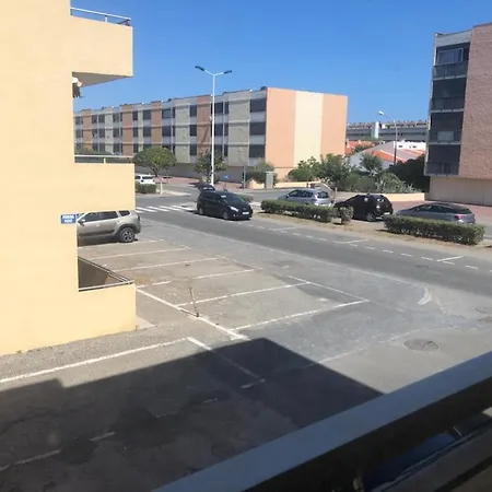 Apartment 200m Parking Gratuit La Nouvelle