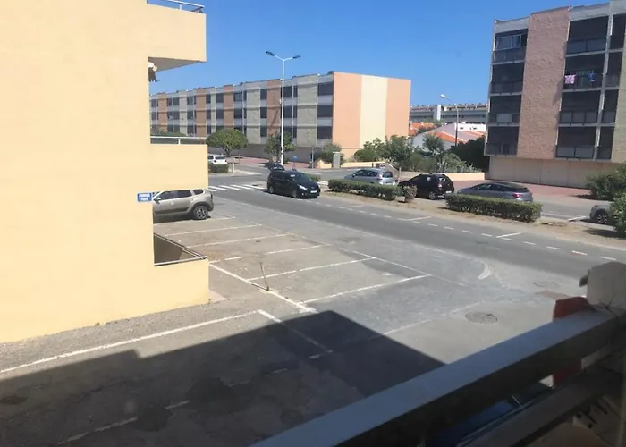 Apartment 200m Parking Gratuit La Nouvelle